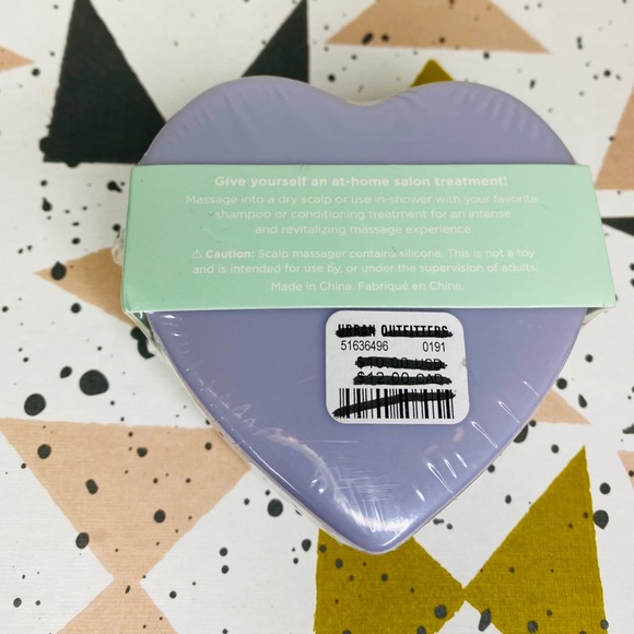 🆕 Urban Outfitters Beauty Heart Scalp Massager - Picture 3 of 3